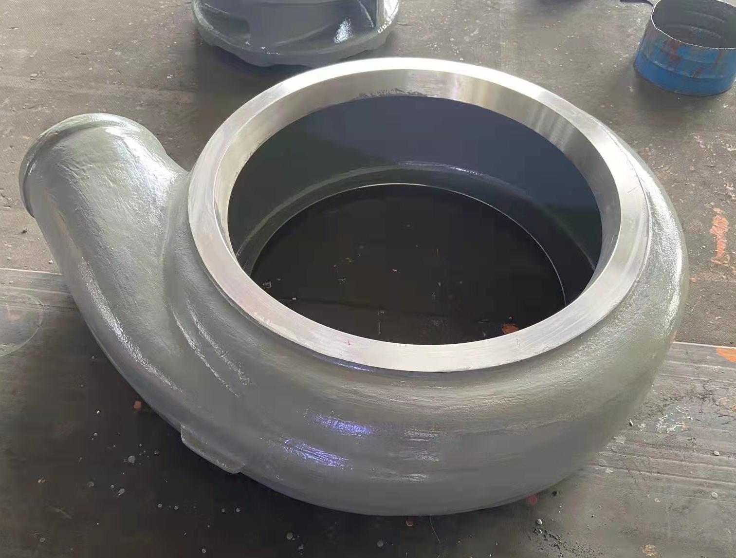 Revêtement de volute de pompe à boues